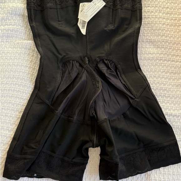 Forma Tu Cuerpo, Short Strapless Bodysuit sponsor by miss universe columbia - Picture 9 of 16